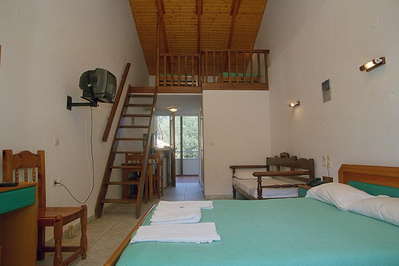 Averto Lefkada City Екстер'єр фото