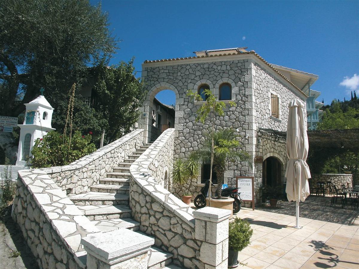 Averto Lefkada City Екстер'єр фото