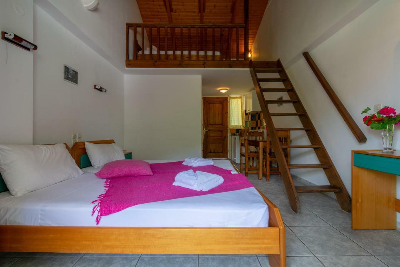 Averto Lefkada City Екстер'єр фото