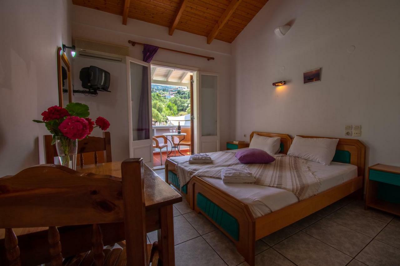Averto Lefkada City Екстер'єр фото
