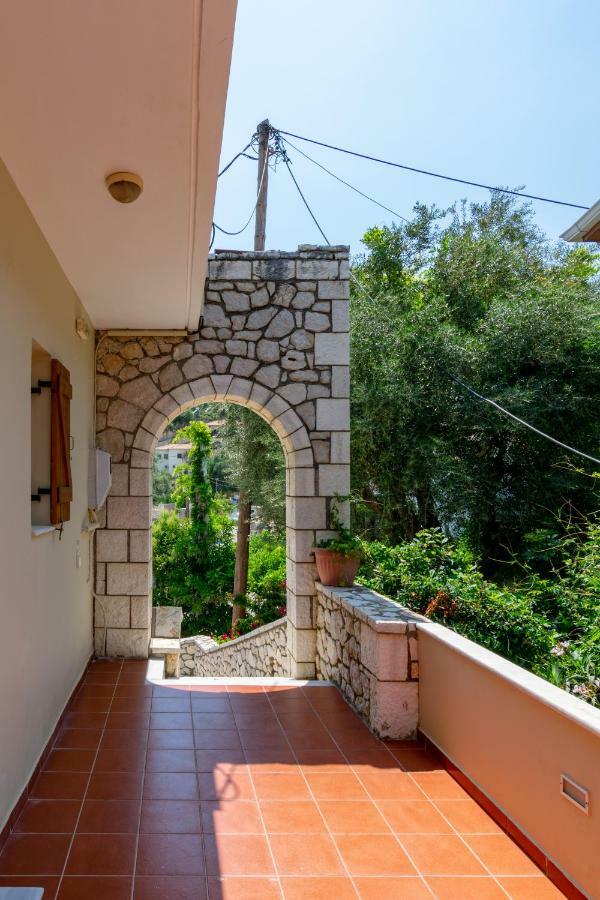 Averto Lefkada City Екстер'єр фото