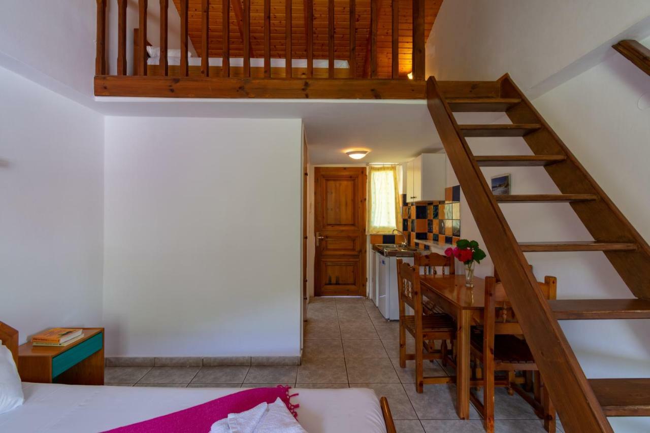 Averto Lefkada City Екстер'єр фото