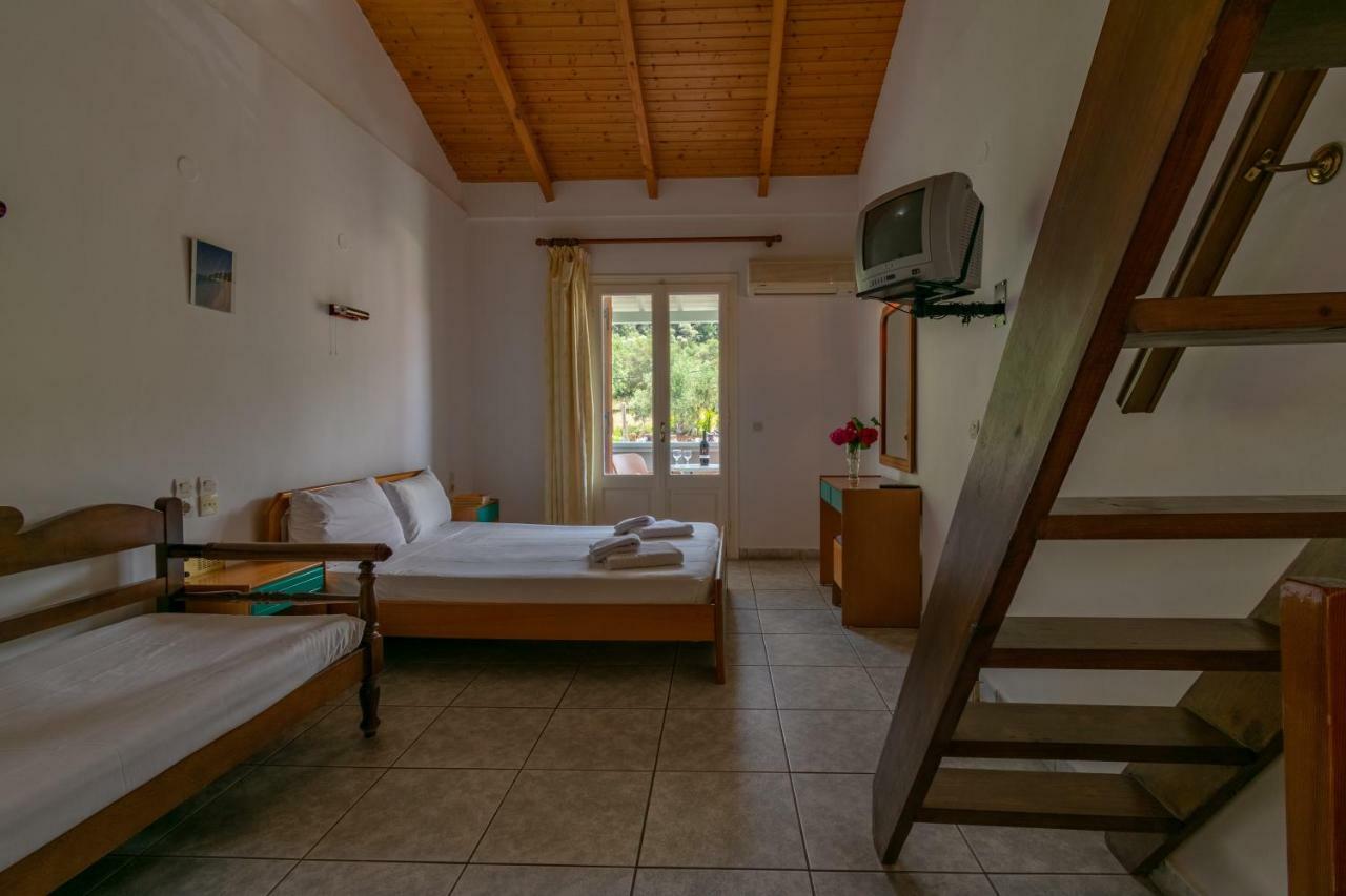 Averto Lefkada City Екстер'єр фото