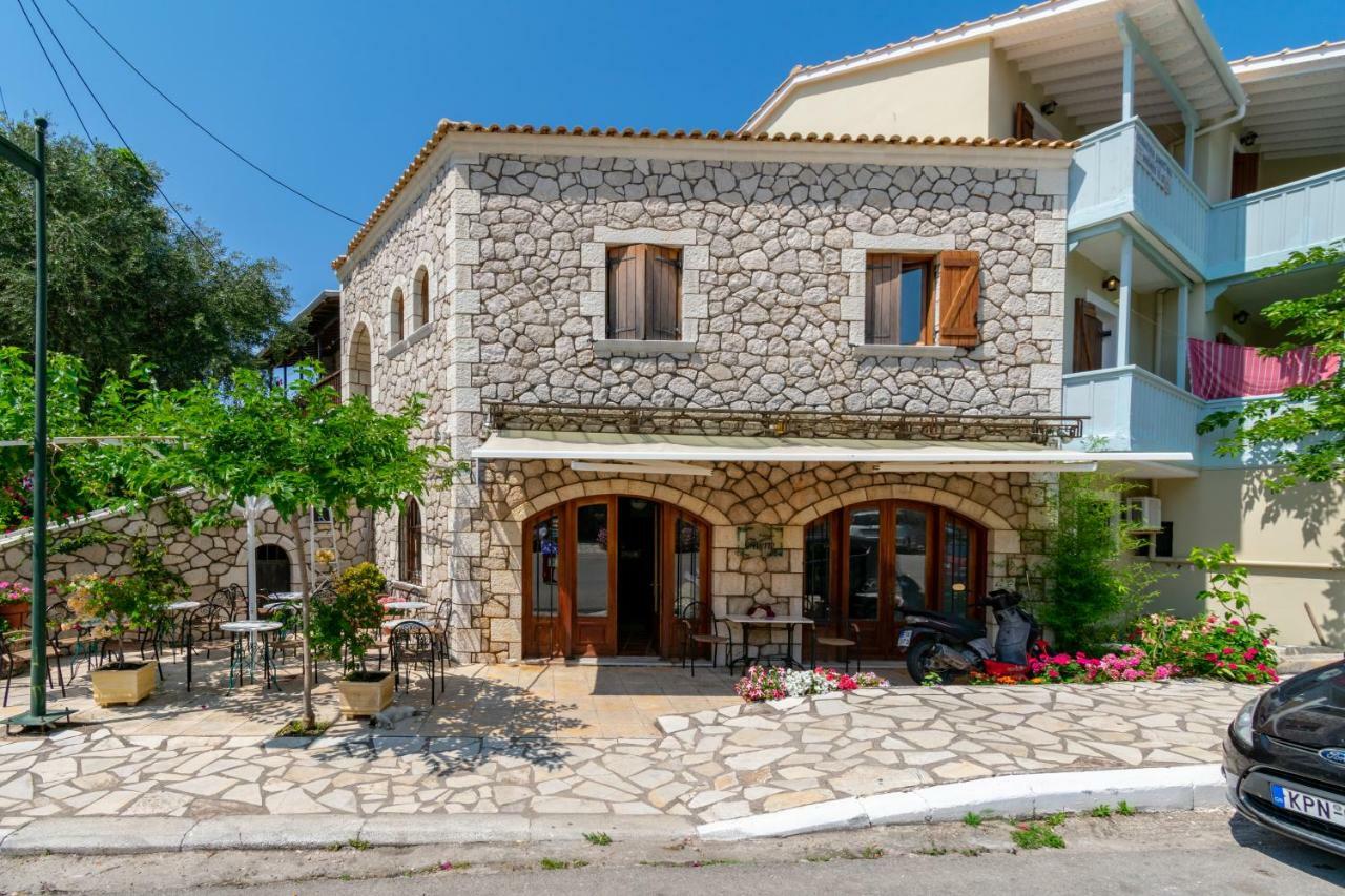 Averto Lefkada City Екстер'єр фото